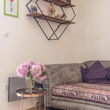 Meli Apartment *